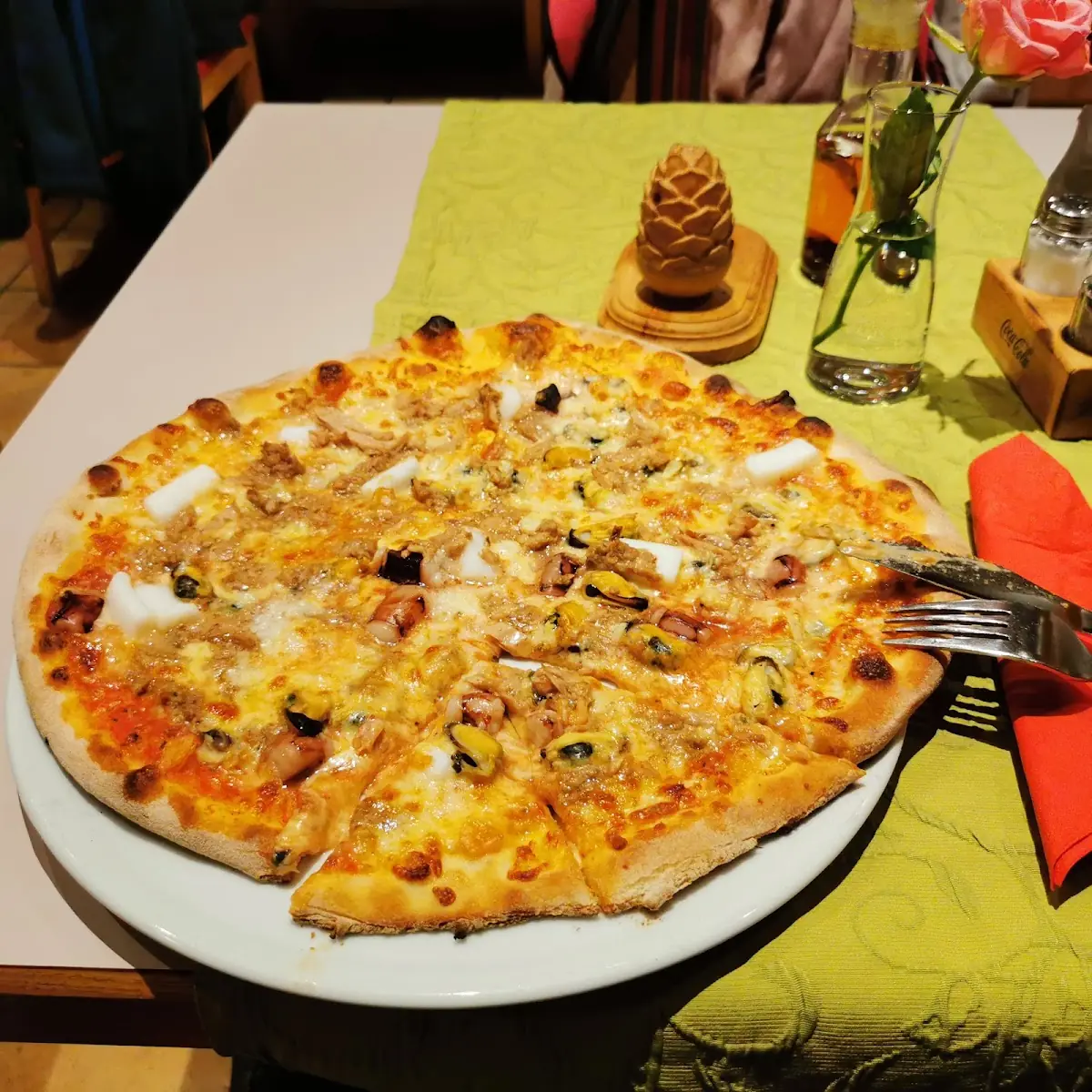 Pizza Frutti Di Mare