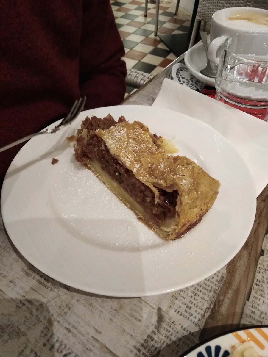 Apfelstrudel