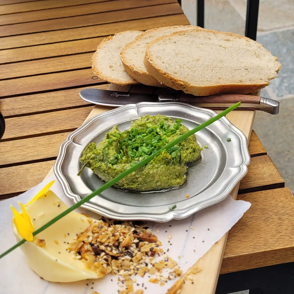 Schnittlauchbrot