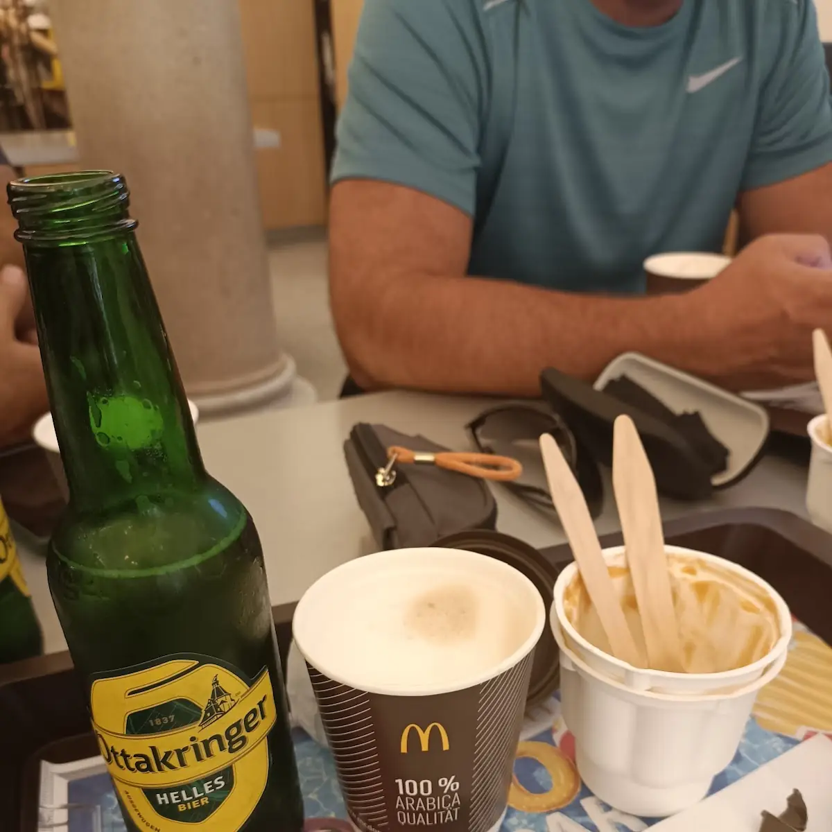 Sladoled Sa Karamelom Kafa I Pivo