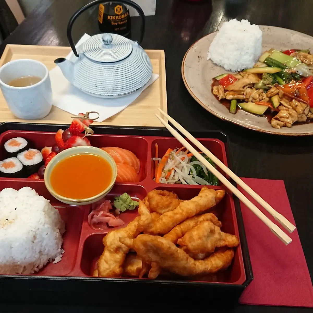 Chicken Bento Und Wok Chicken