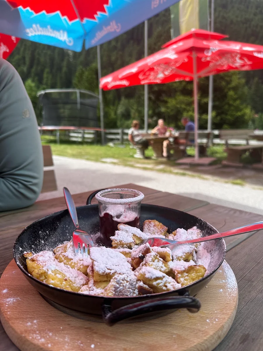 Hausgemachter Kaiserschmarrn