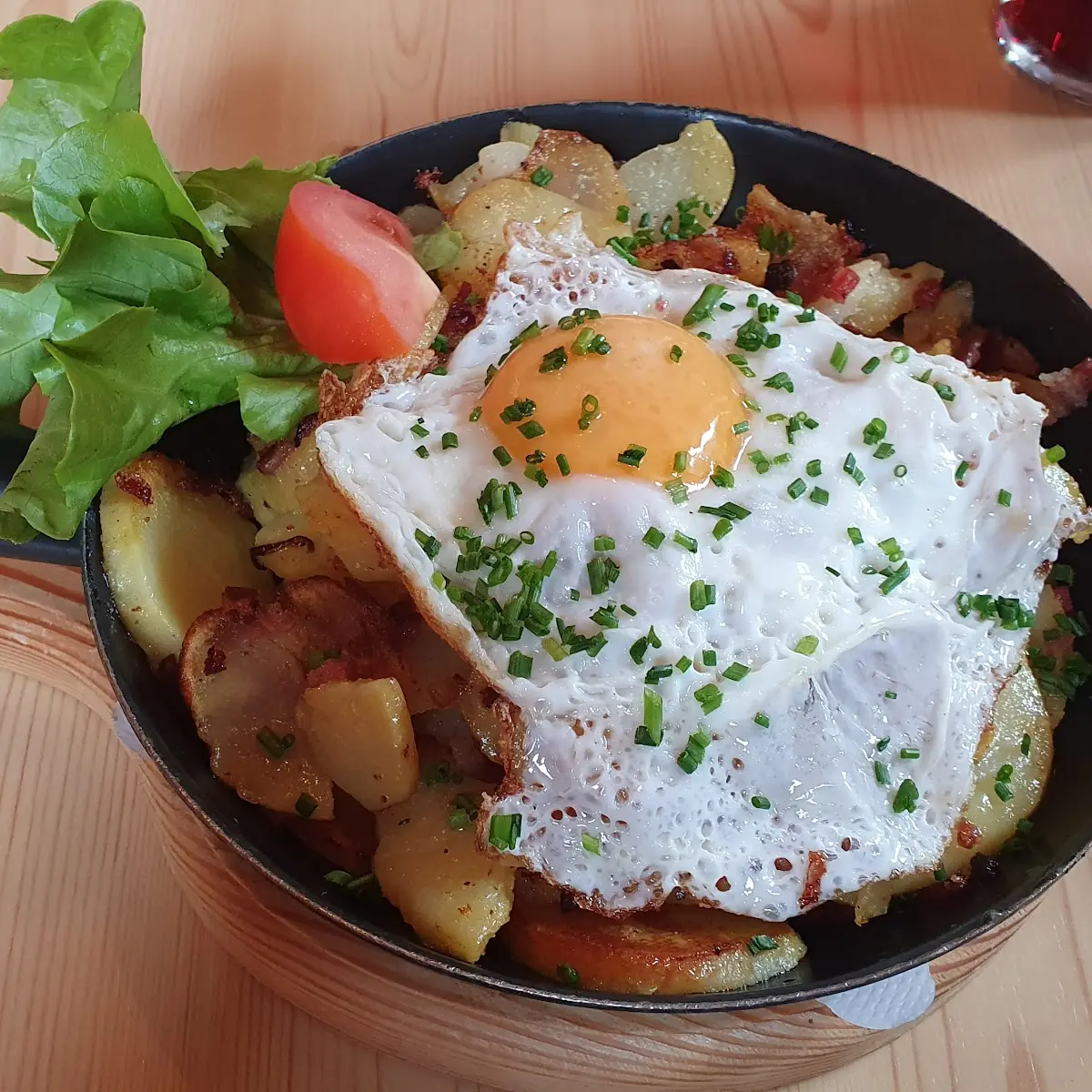 Gröstle Mit Spiegelei