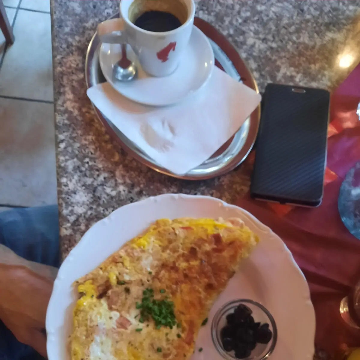 Italienisches Frühstück Mit Omelett