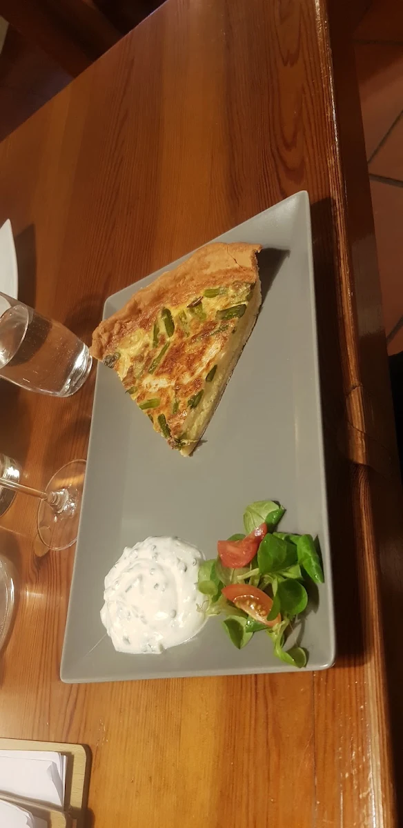 Spargelquiche