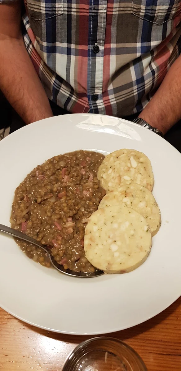 Specklinsen Mit Knödel