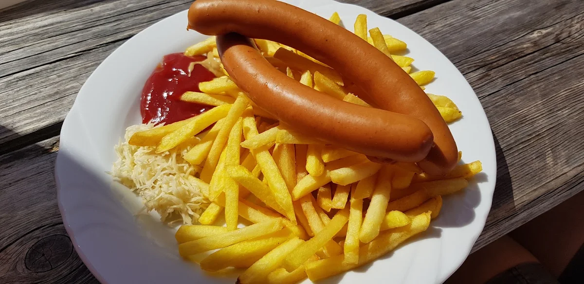 Frankfurter Mit Pommes