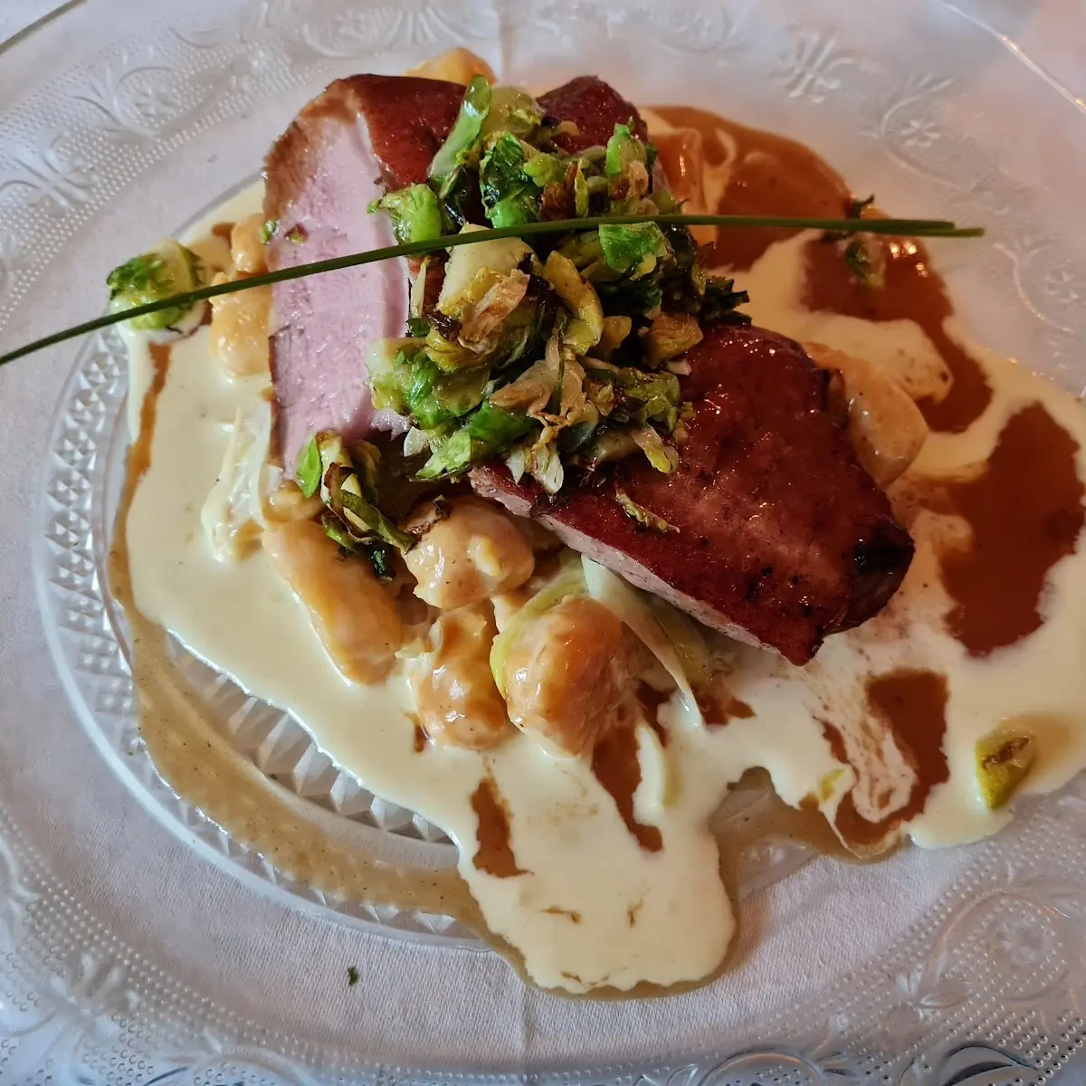 Gebratene Entenbrust Mit Kohlsprossen