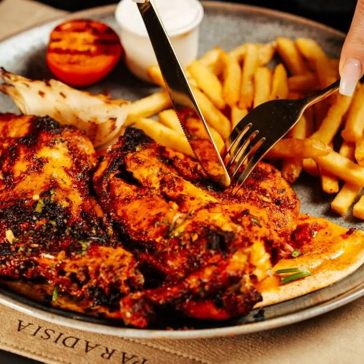 Highlights, Paradisia Restaurant (مطعم باراديسيا)