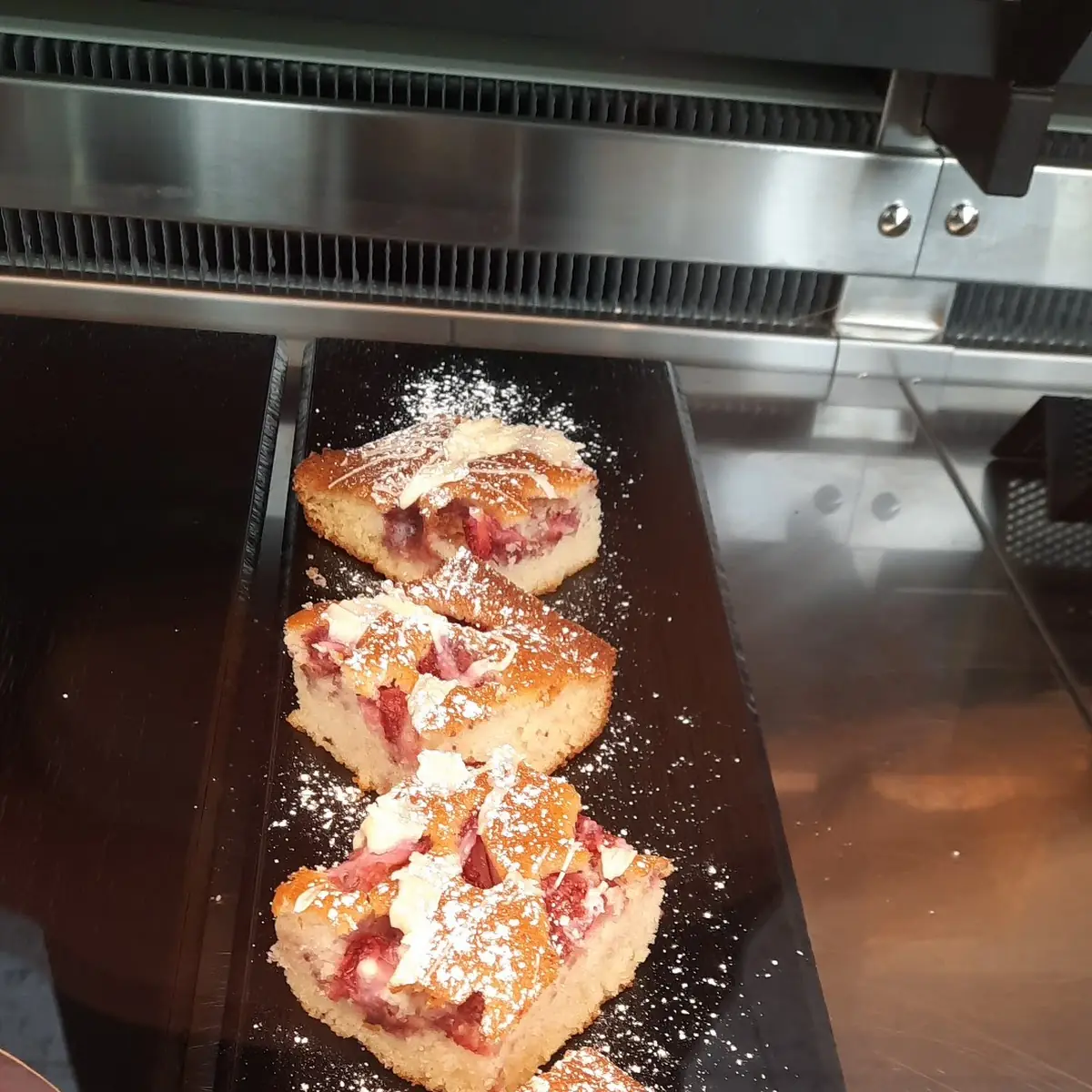 Erdbeer Buttermilch Schoko Kuchen