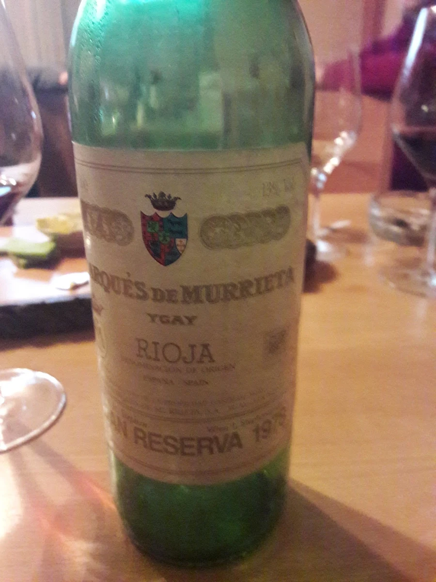 Wein Besonderer Art