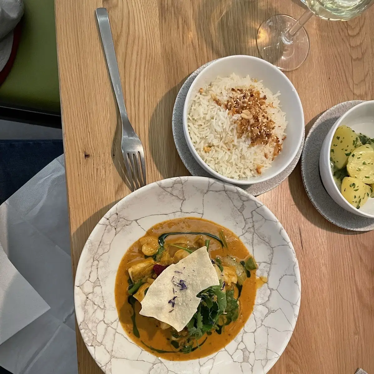 Rotes Fischcurry