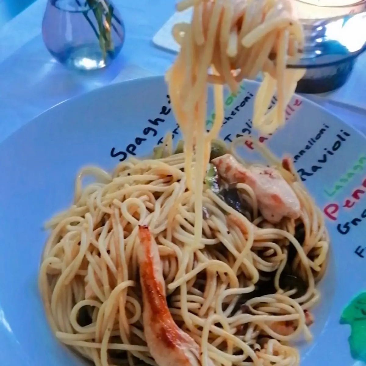 Spaghetti Aglio Mit Hühnerstreifen