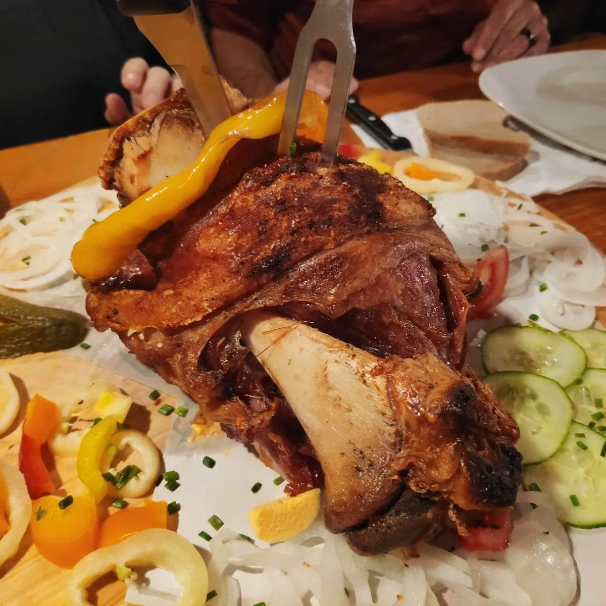 Stelze Mit Ganierung Und Gebäck