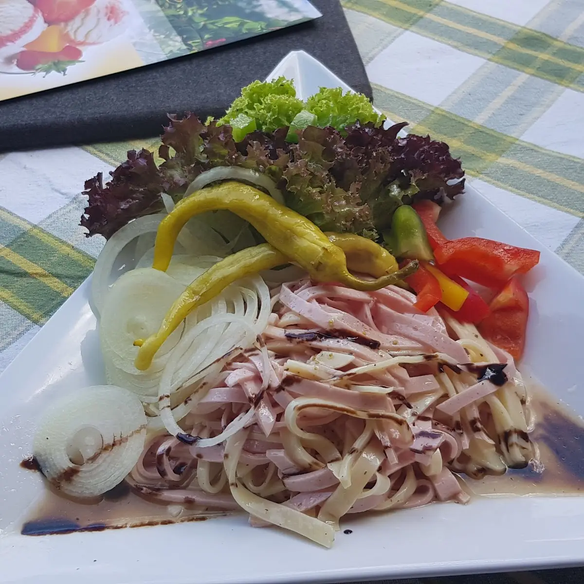 Schweizer Wurstsalat