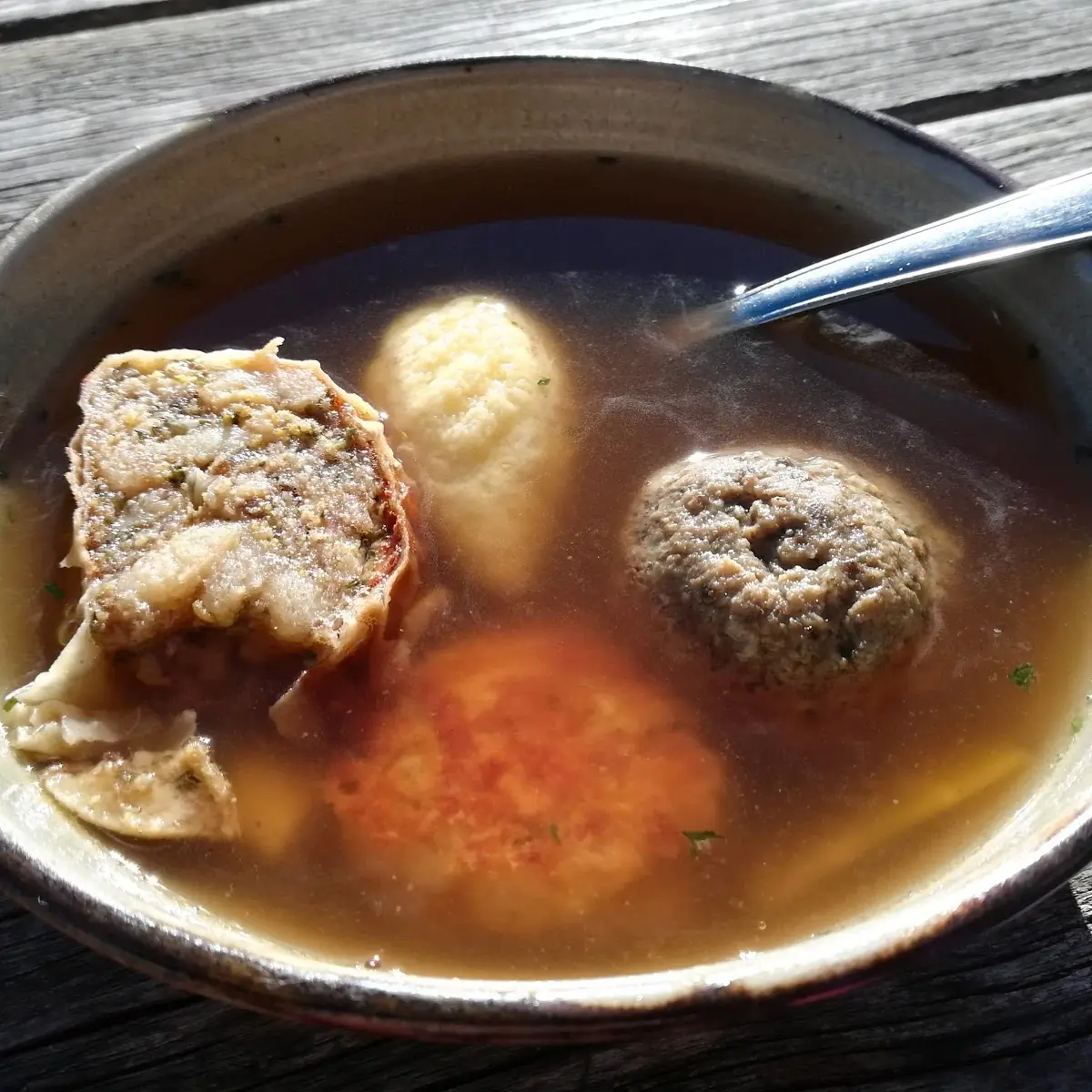 Schmankerlsuppe