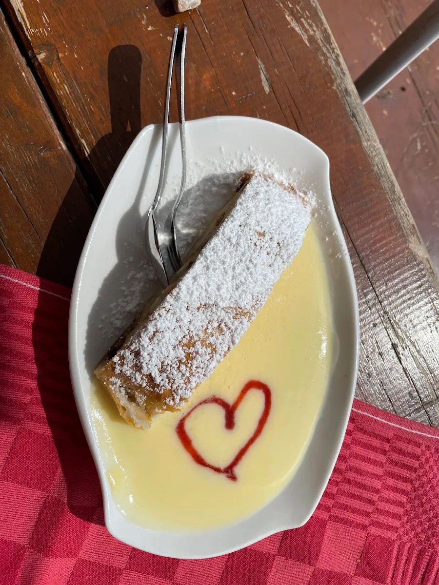 Apfelstrudel