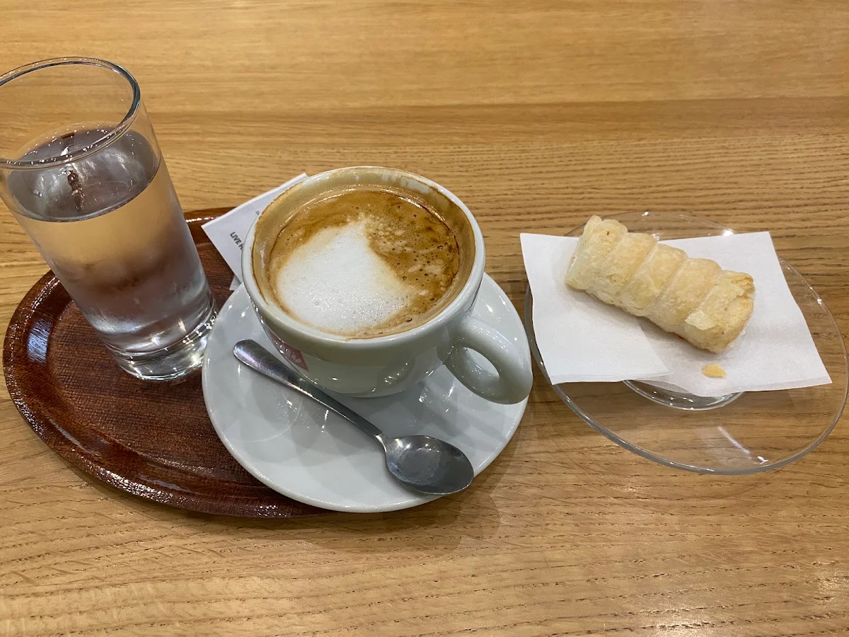 Café Melange & Schaumrolle