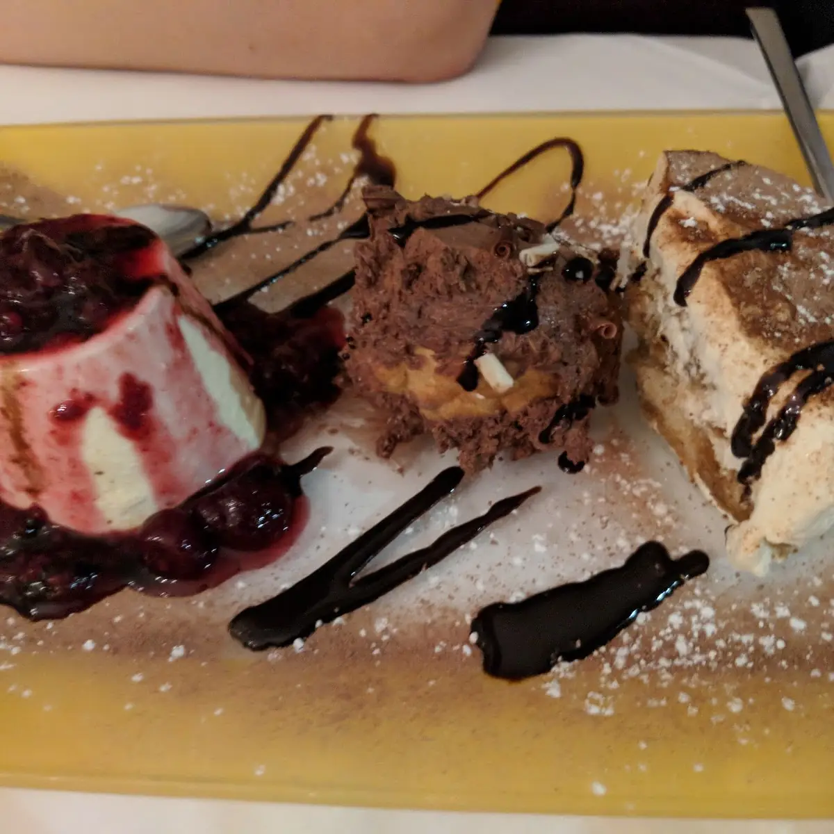 Tris Dolci