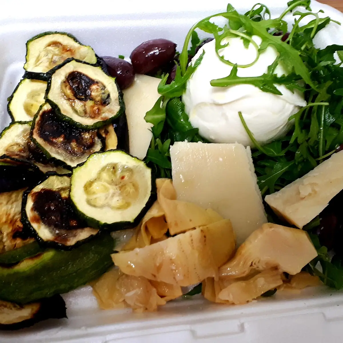 Vegetarische Vorspeise Antipasti