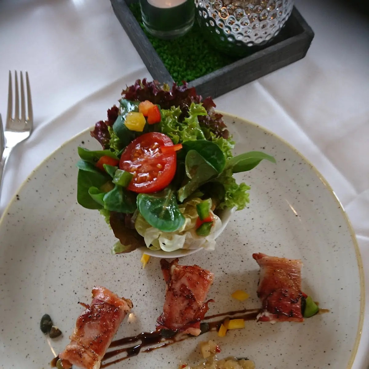 Jakobsmuscheln Im Speckmantel Mango Ingwerwürfel Garten Frischer Salat