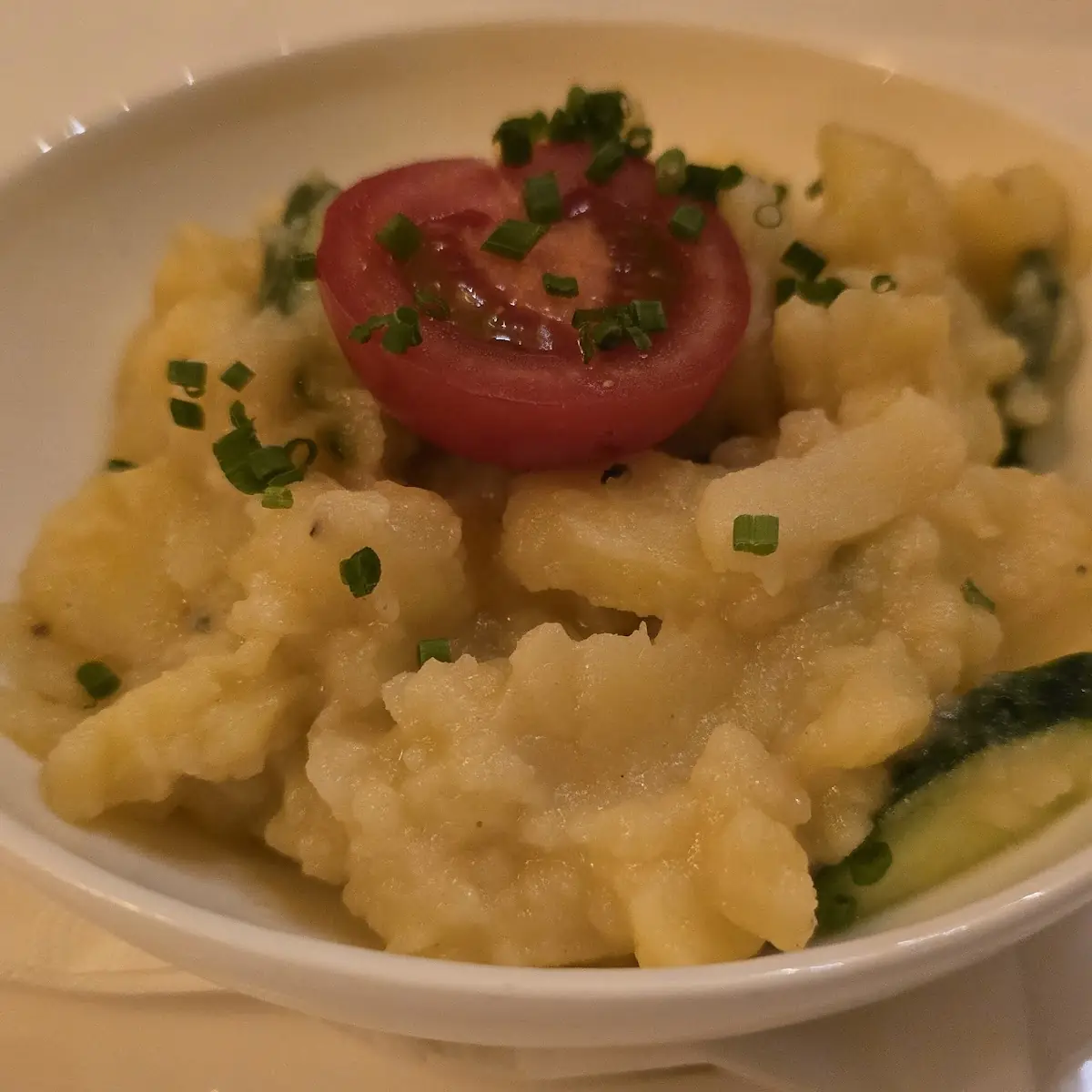 Kartoffel-gurkensalat Zum Backhendl
