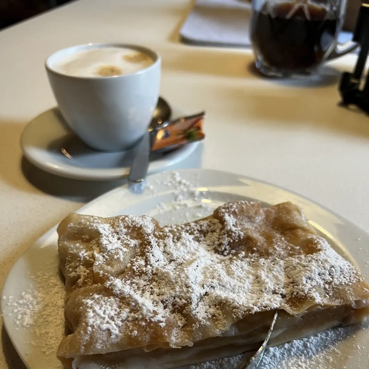 Apfelstrudel