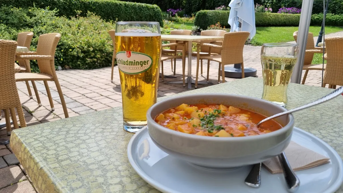 Erdäpfelgulasch