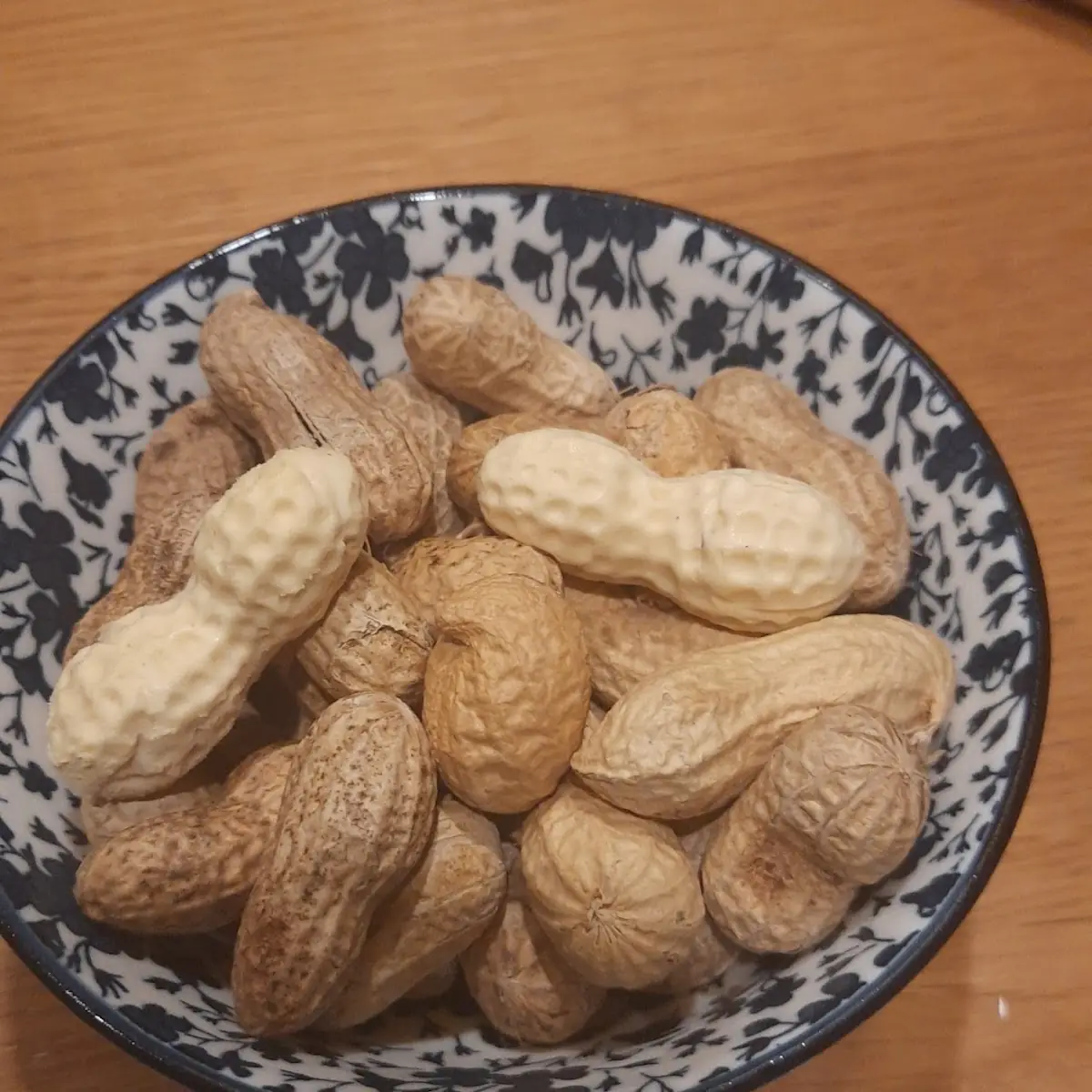 Erdnüsse Erdnusseis