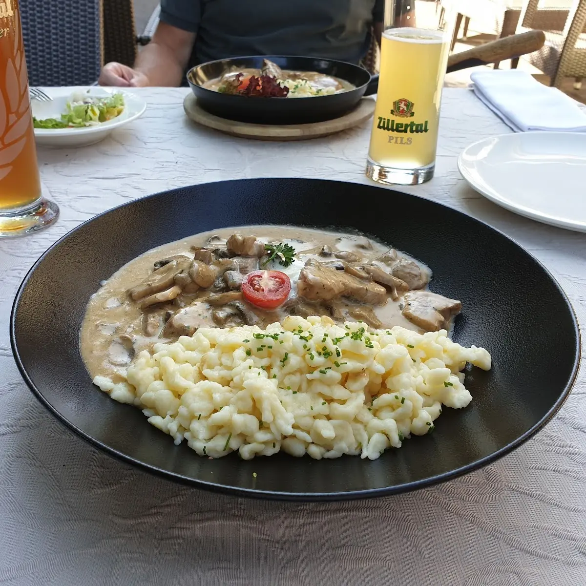 Geschnetzeltes Züricher Art Mit Spätzle