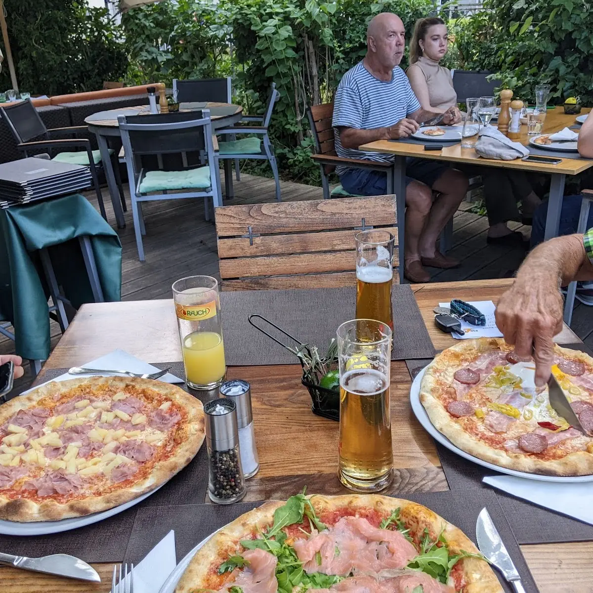 Pizza Riviera