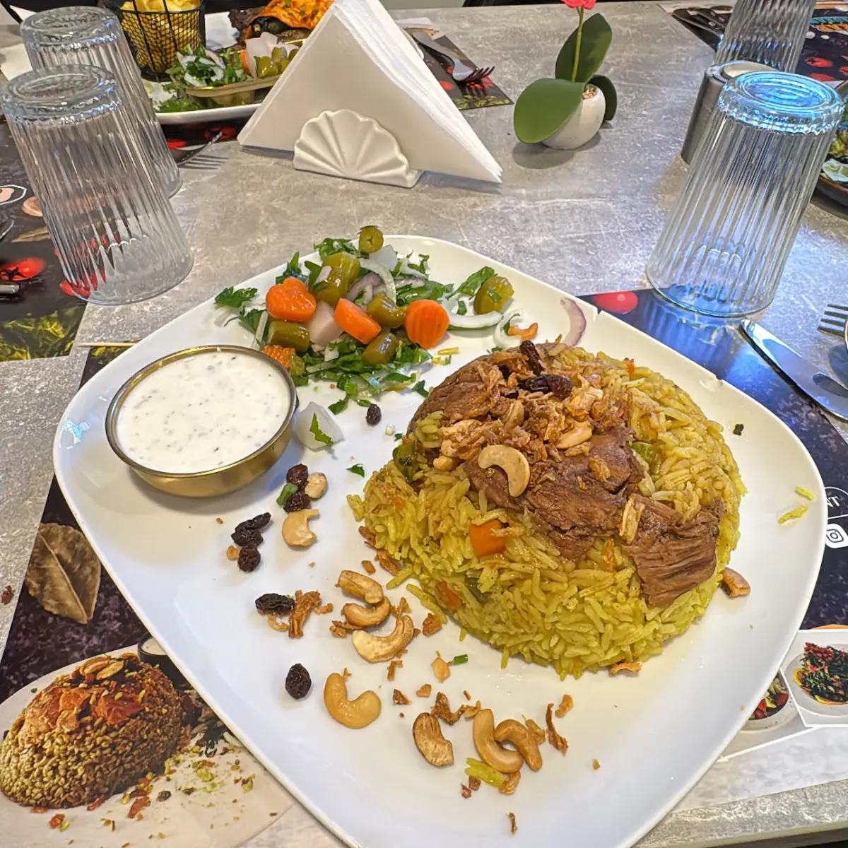 Maqloubek