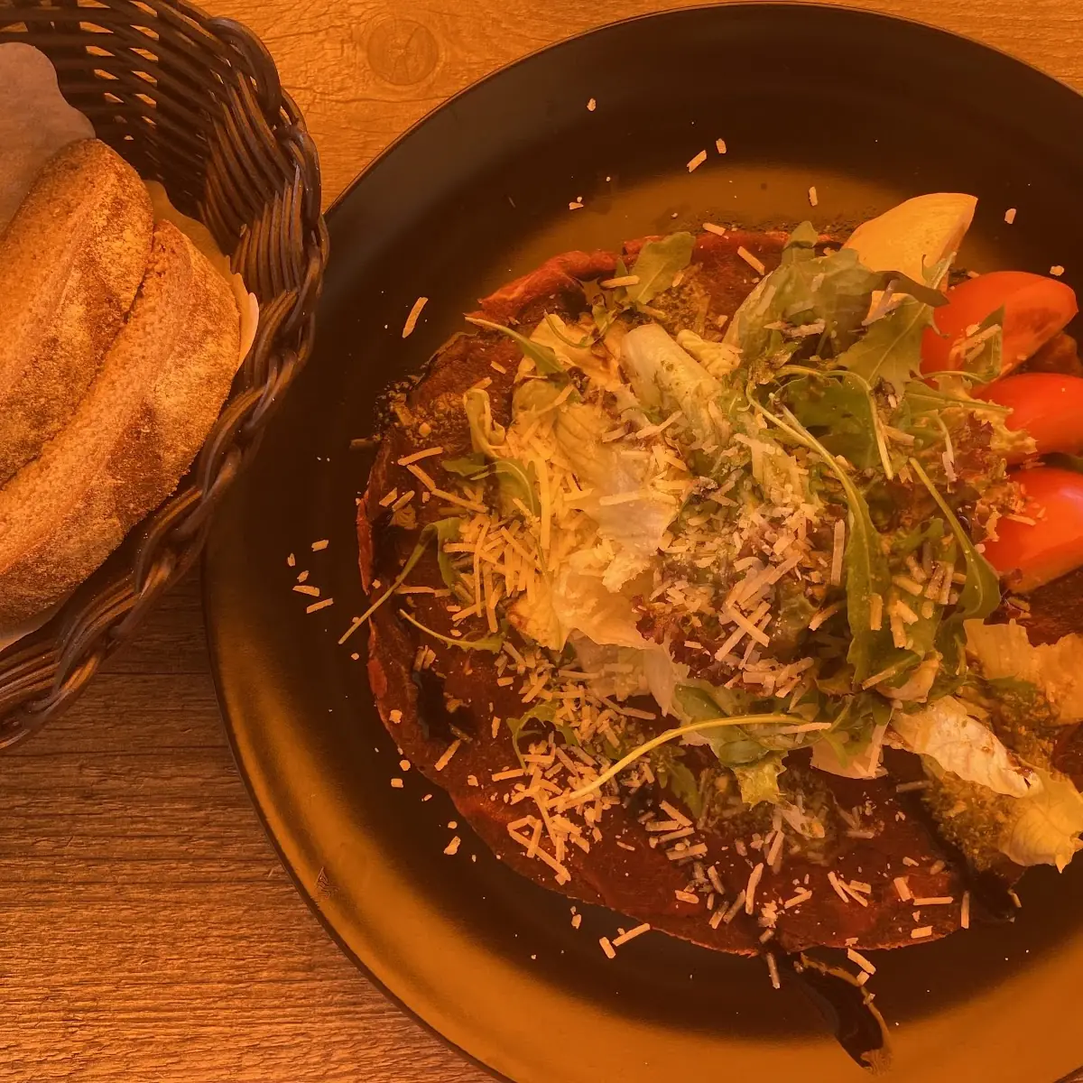 Salat Und Parmesan
