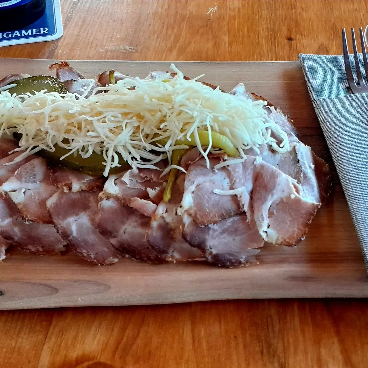 Schweinebraten Brot