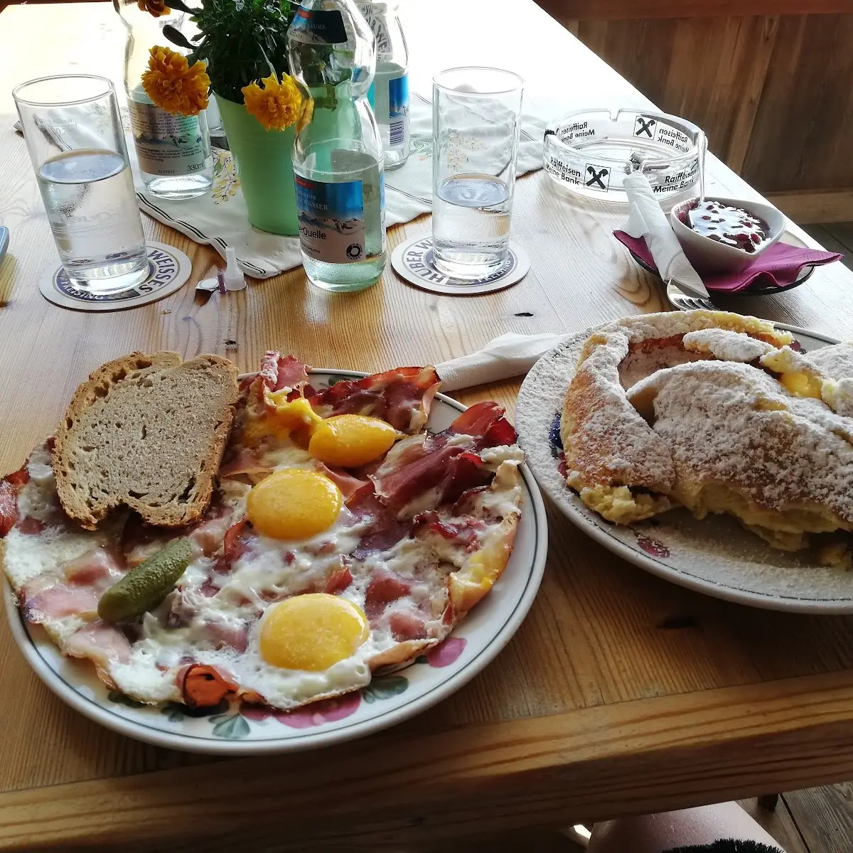 Kaiserschmarn Und Speck Mit Ei