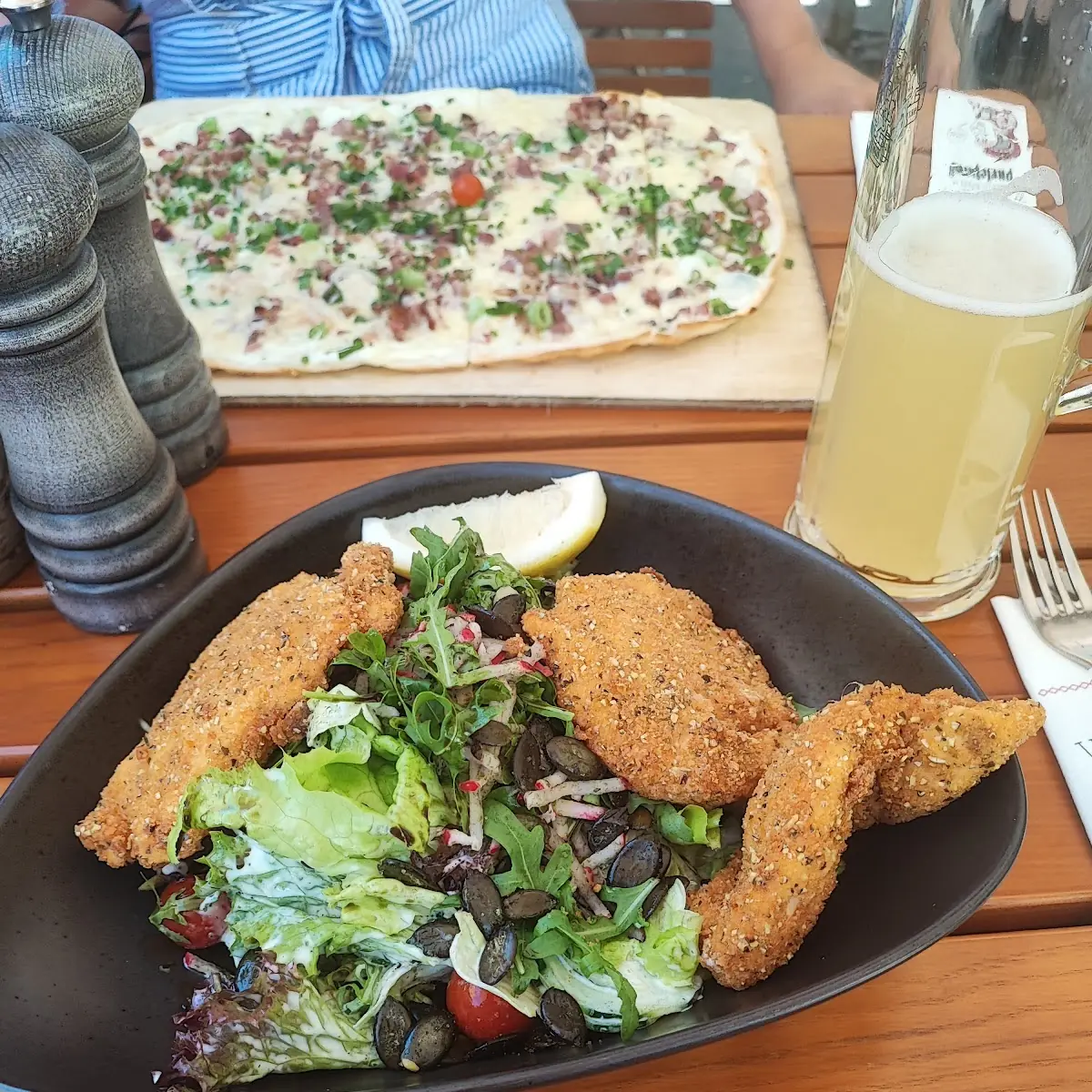 Backhendl Salat