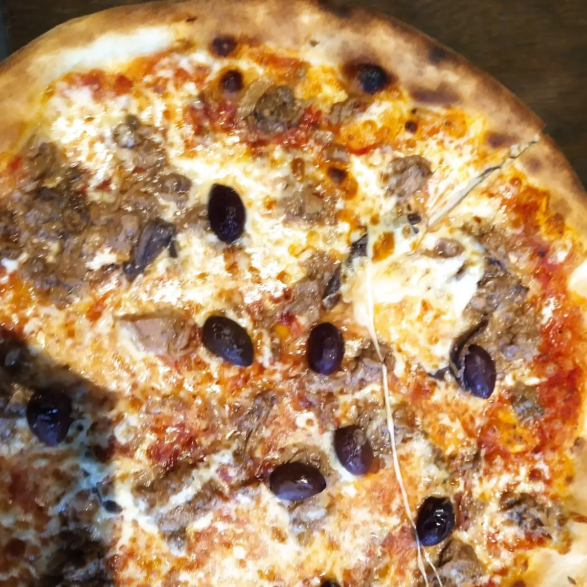 Pizza Tonno