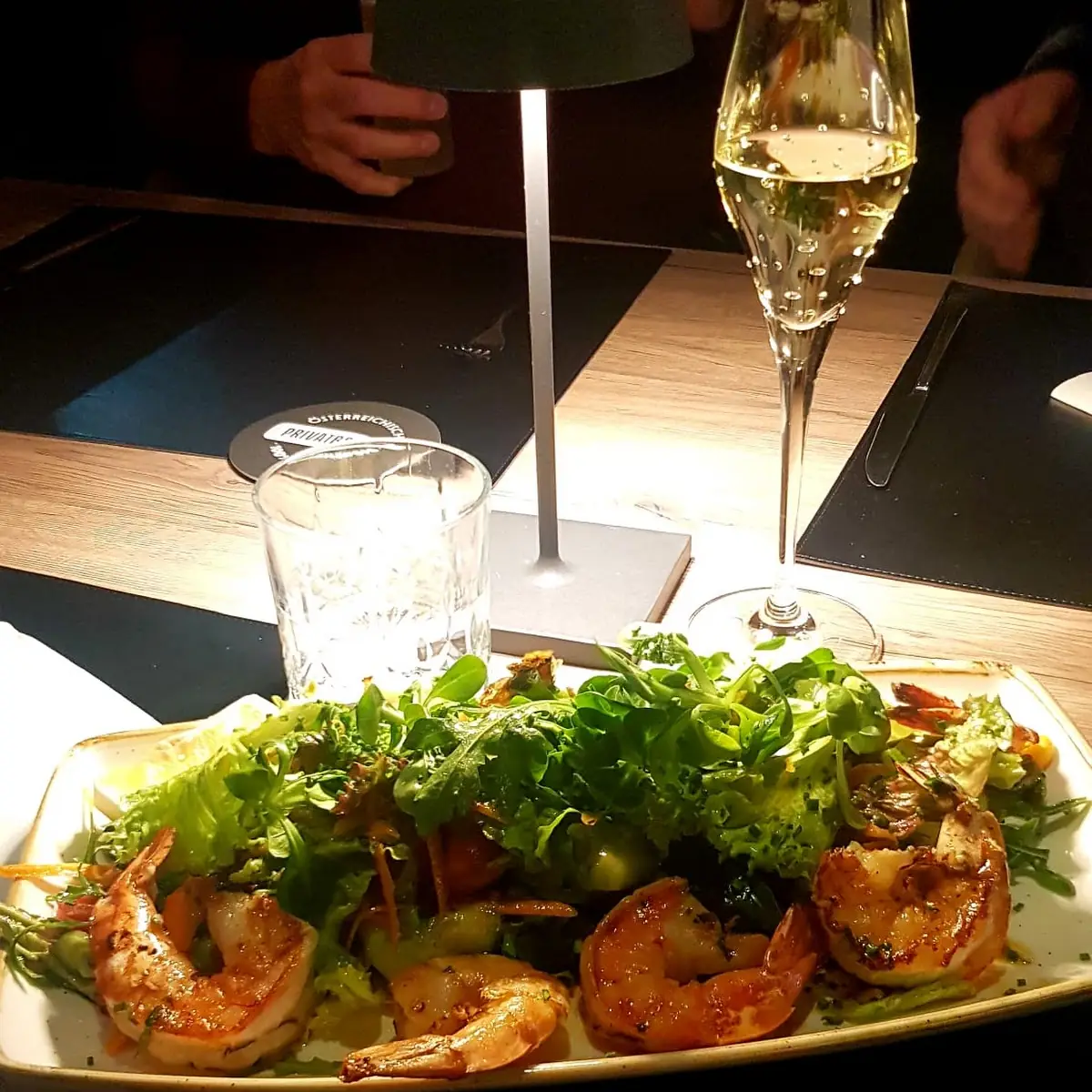 Salat Mit Black Tiger Garnelen