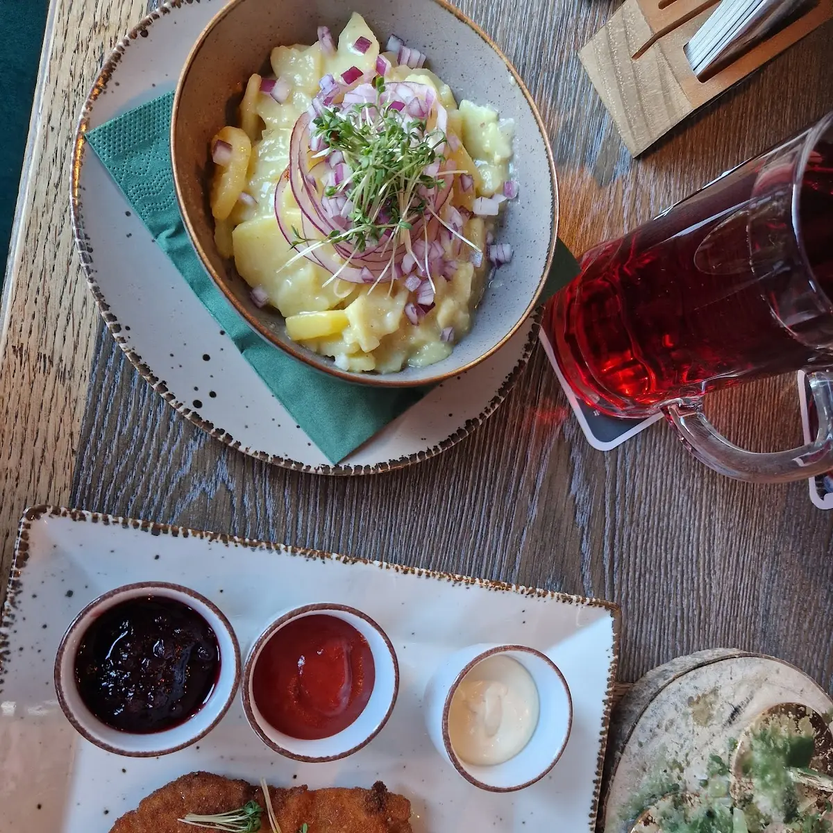 Schnitzel Mit Kartoffelsalat
