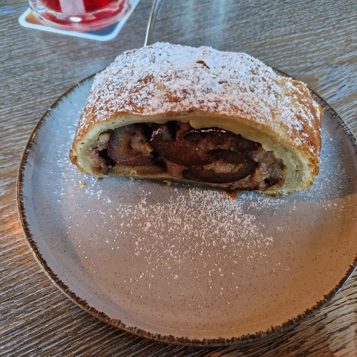 Zwetschken Strudel