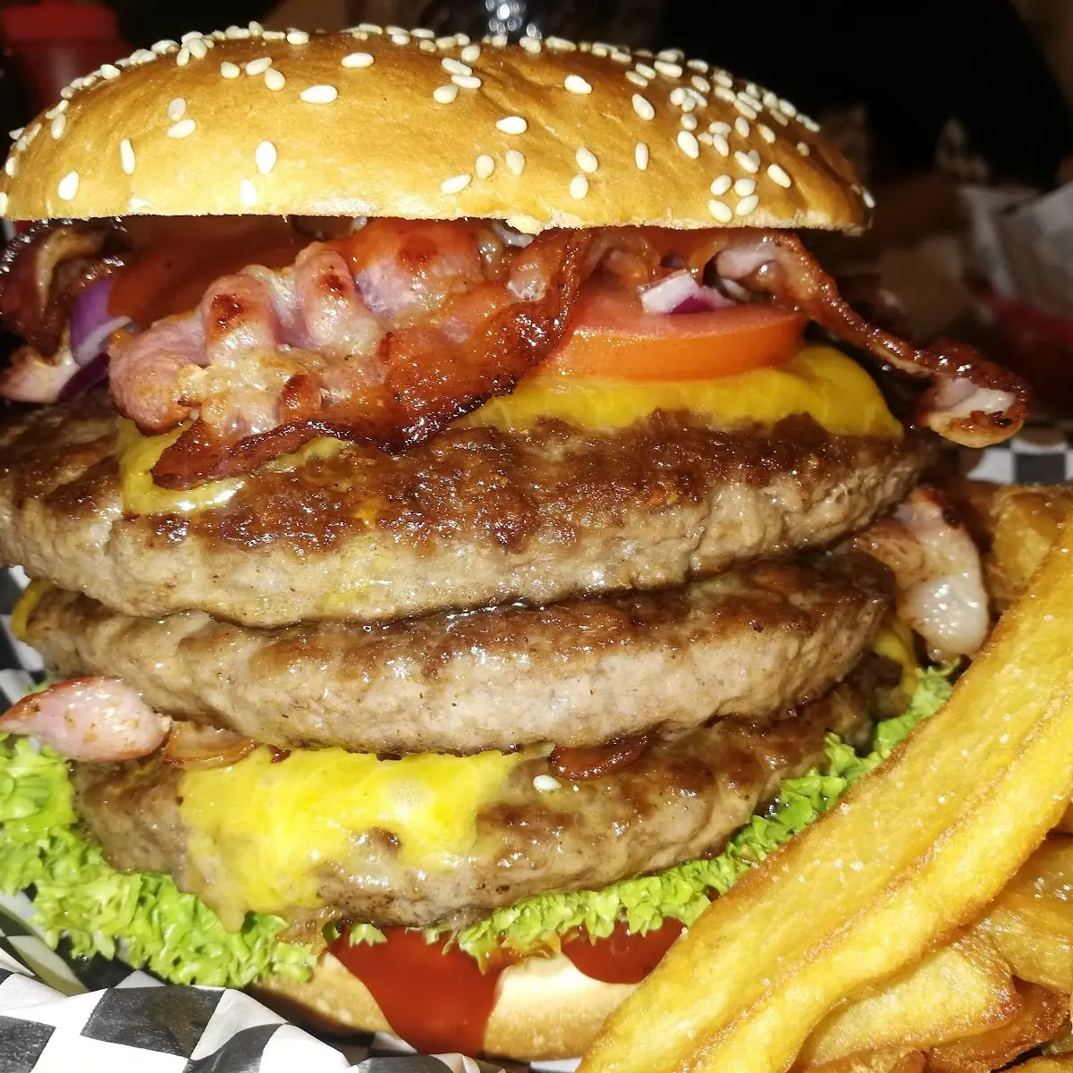 Double Teddy's BBQ Burger