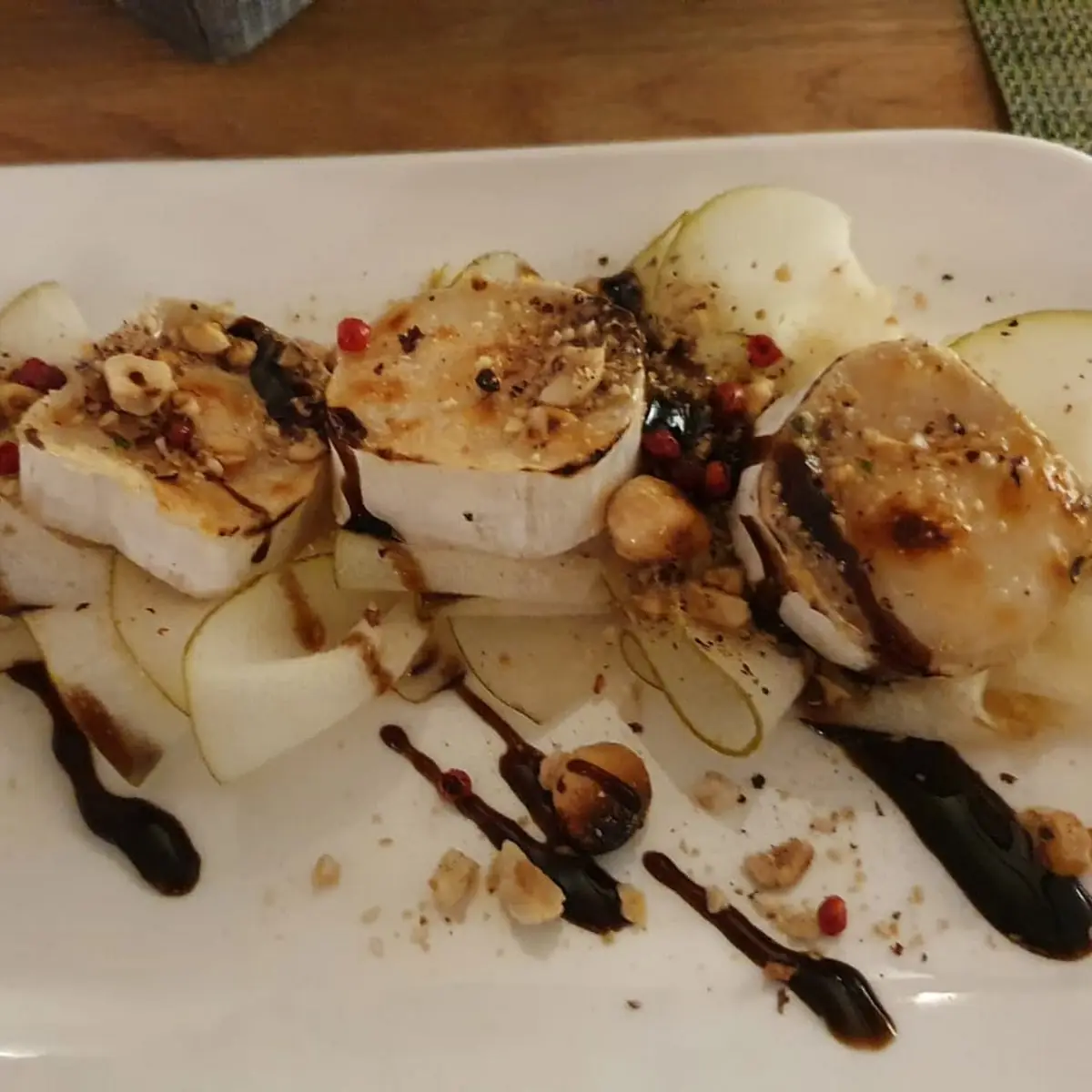 Gratinierter Ziegenkäse