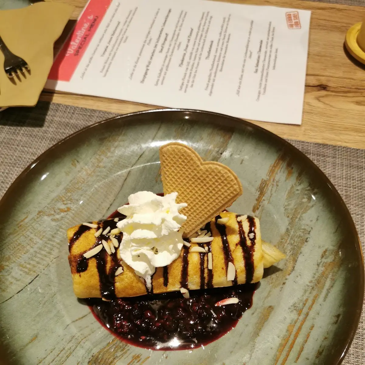 Eis Palatschinken
