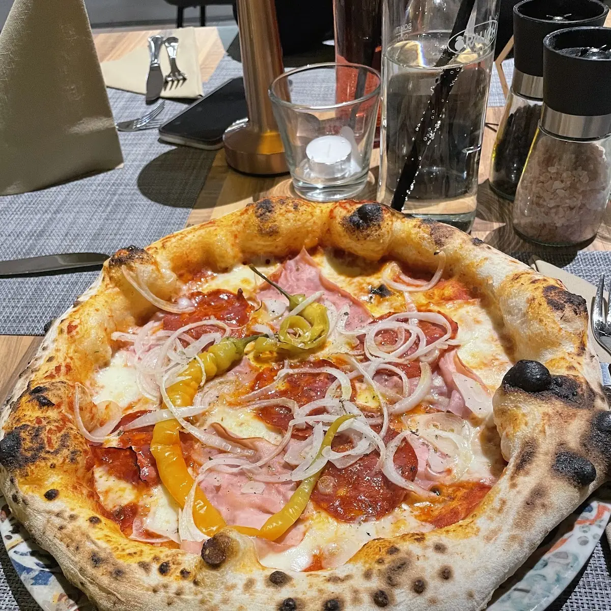 Pizza Vulcano