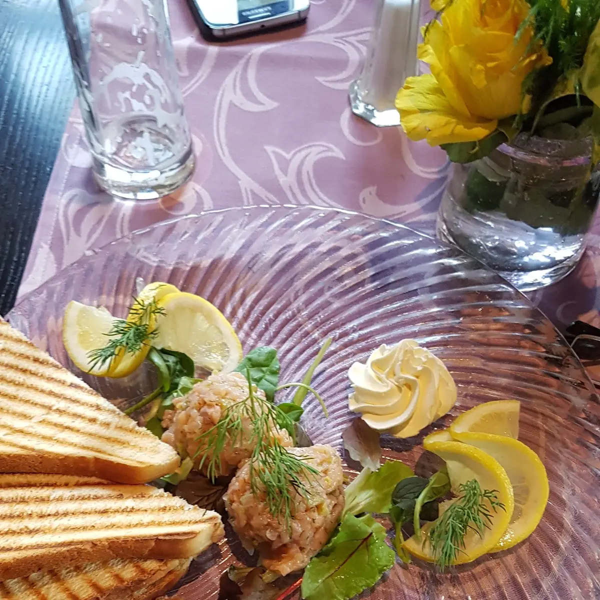 Forellen Carpaccio
