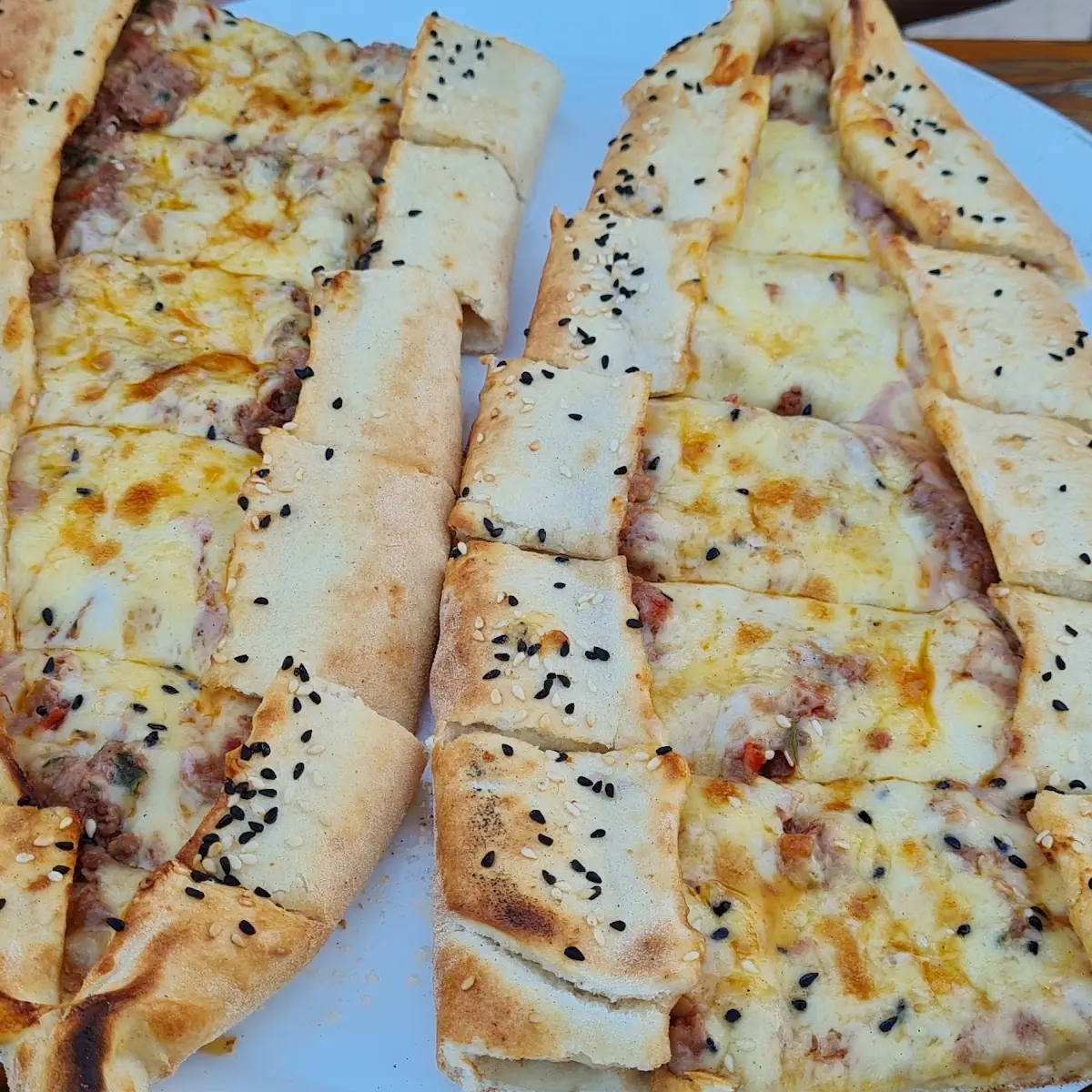 Pide Mit Hackfleisch