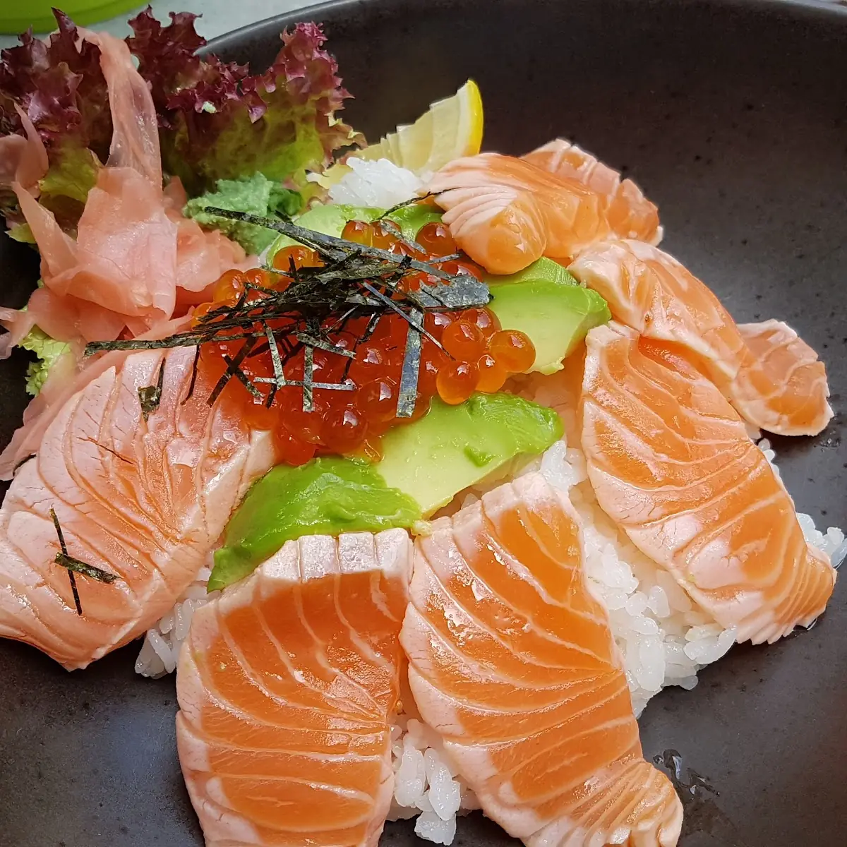 Sake Donburi