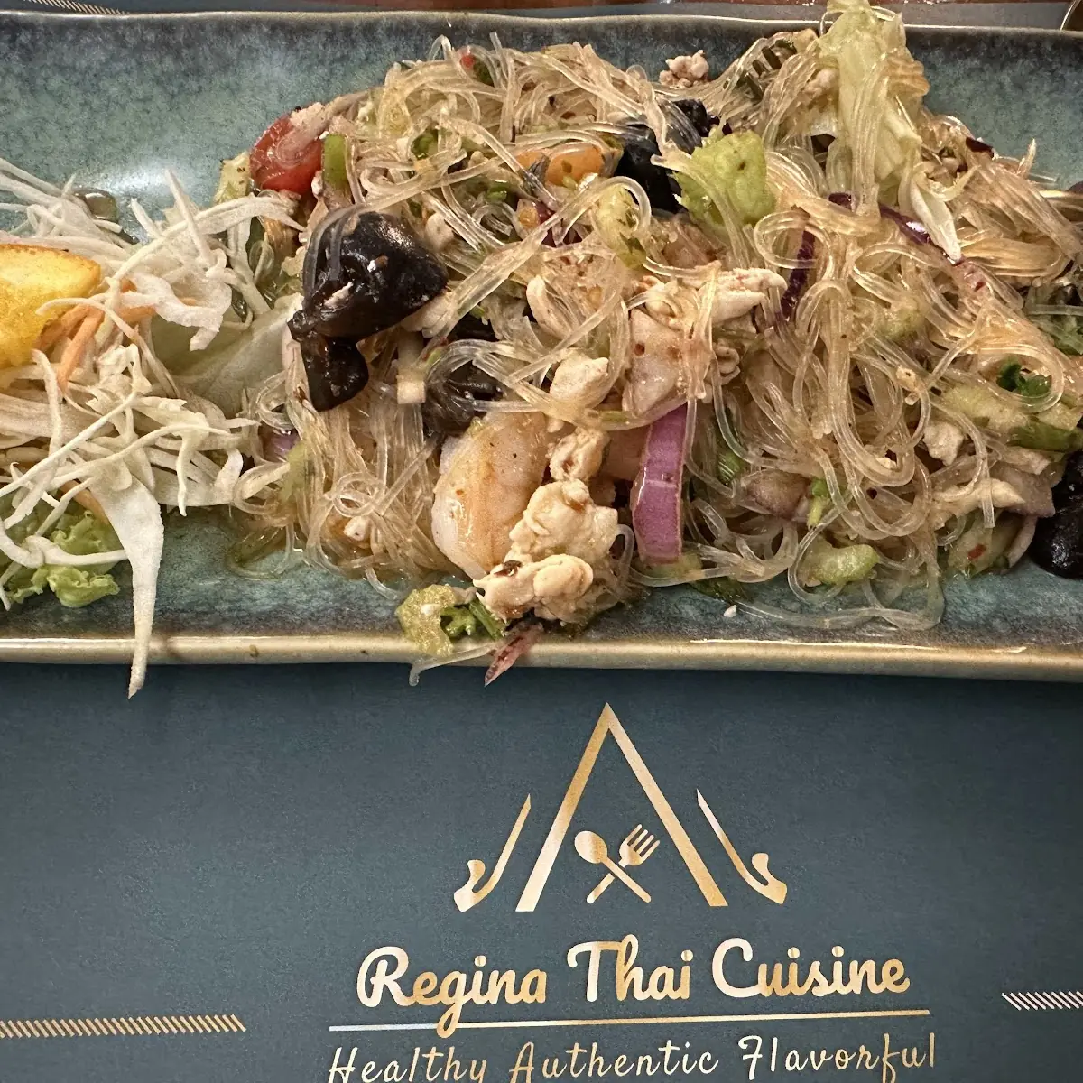 Glasnudeln Salat Mit Garnelen Und Hühnerfleisch