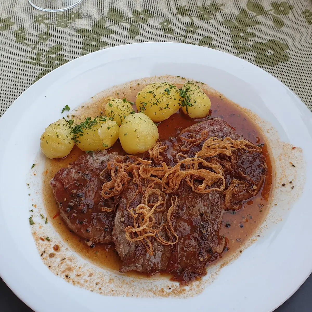 Zwiebelrostbraten