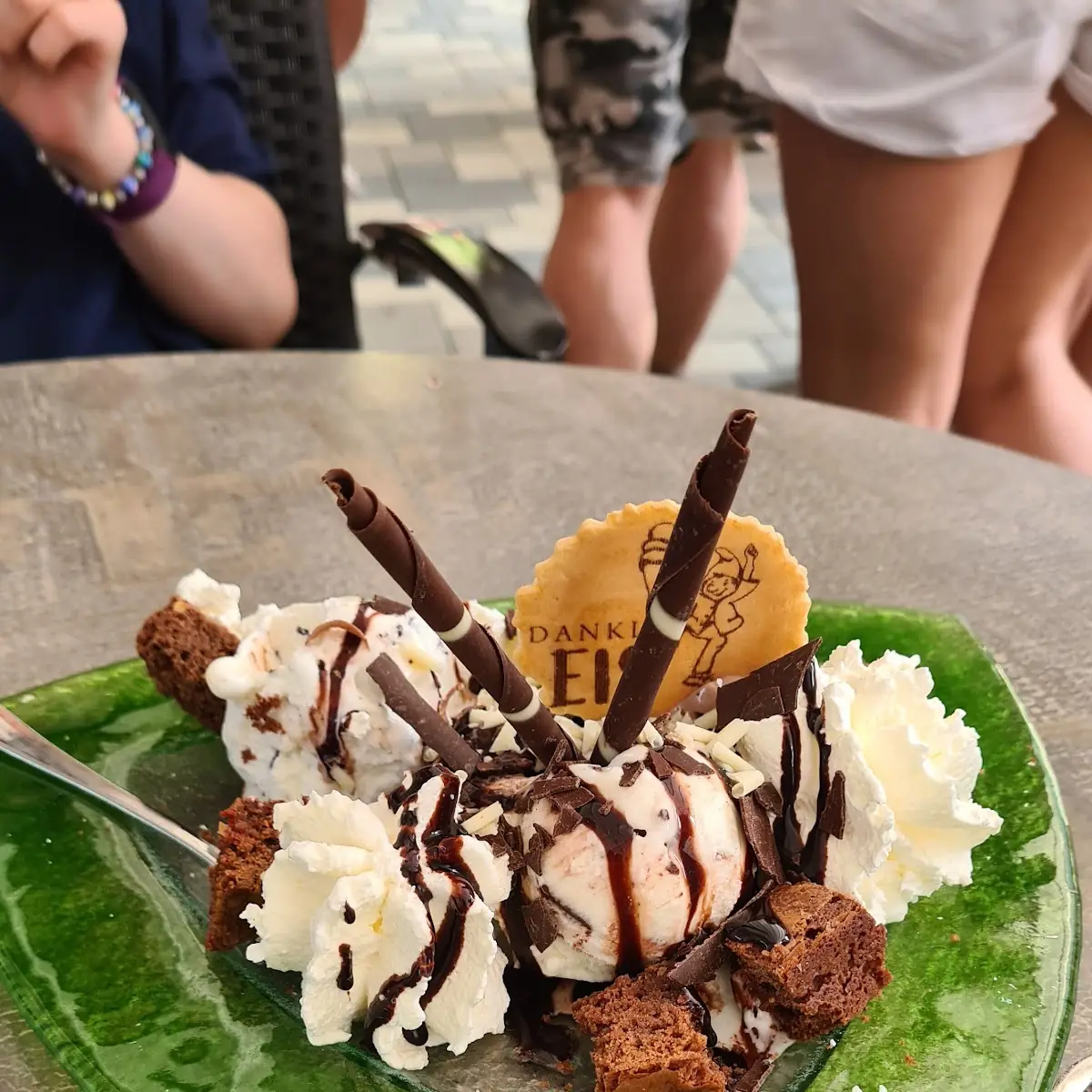 Brownie Teller
